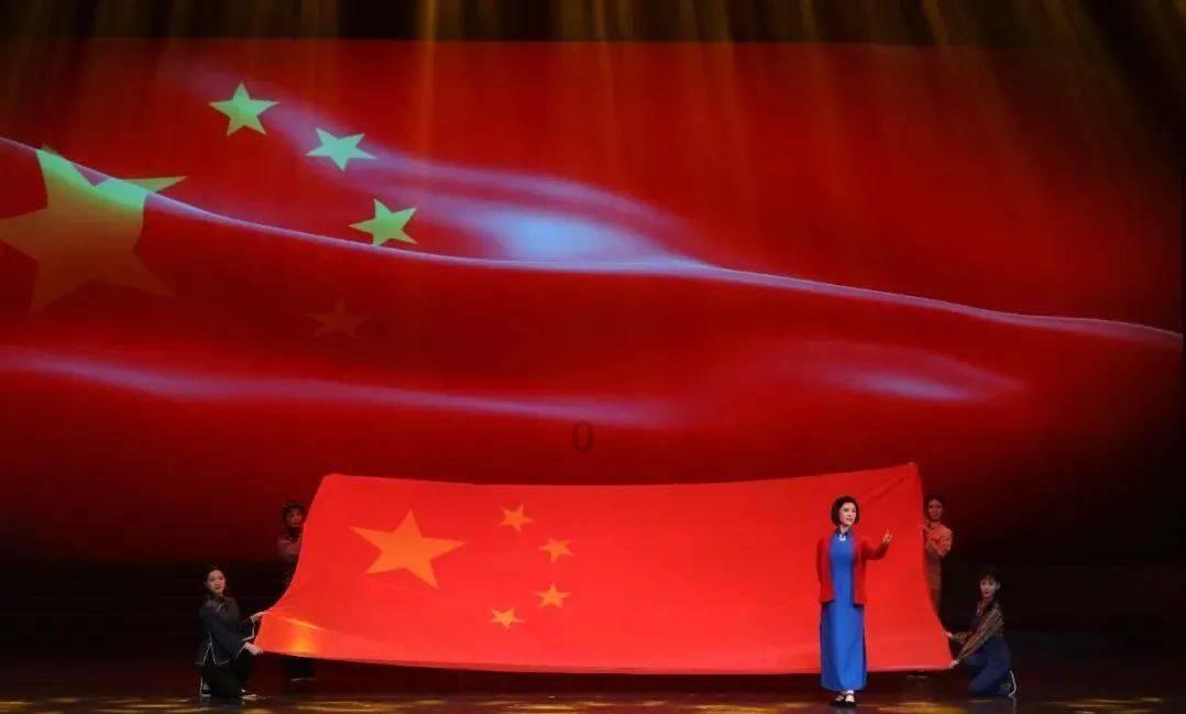 葡萄干直接吃太脏了!教你一招,灰尘和虫卵通通“跑出来”